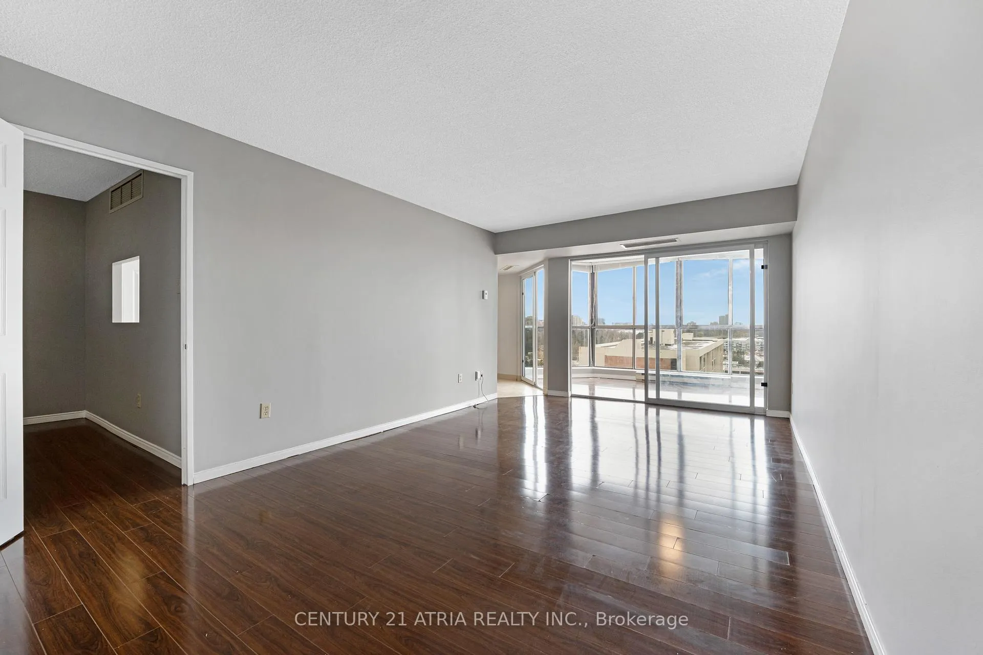 Photo 11 of Unit 1102, 265 Westcourt Place, Waterloo, Beechwood — HOMEH