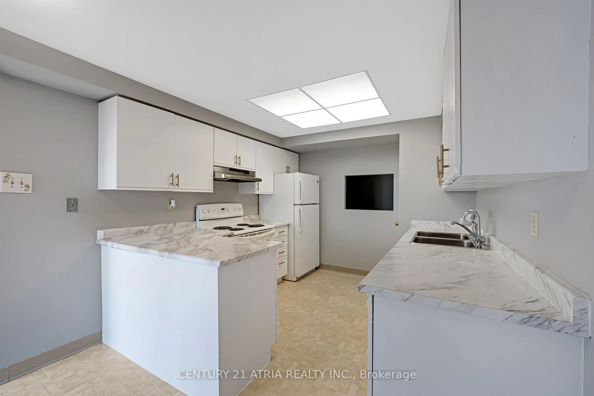Photo 23 of Unit 1102, 265 Westcourt Place, Waterloo, Beechwood — HOMEH