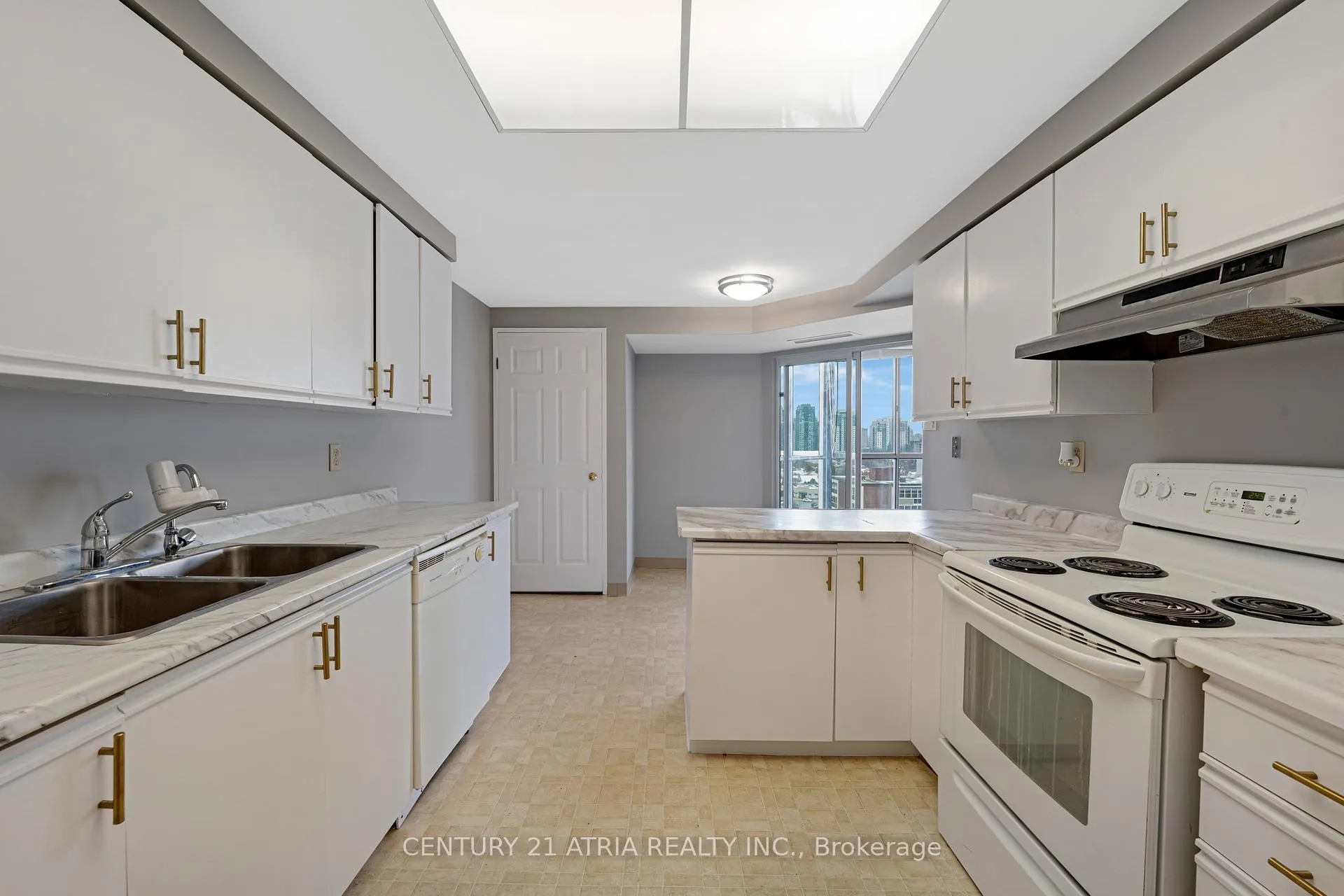 Photo 24 of Unit 1102, 265 Westcourt Place, Waterloo, Beechwood — HOMEH
