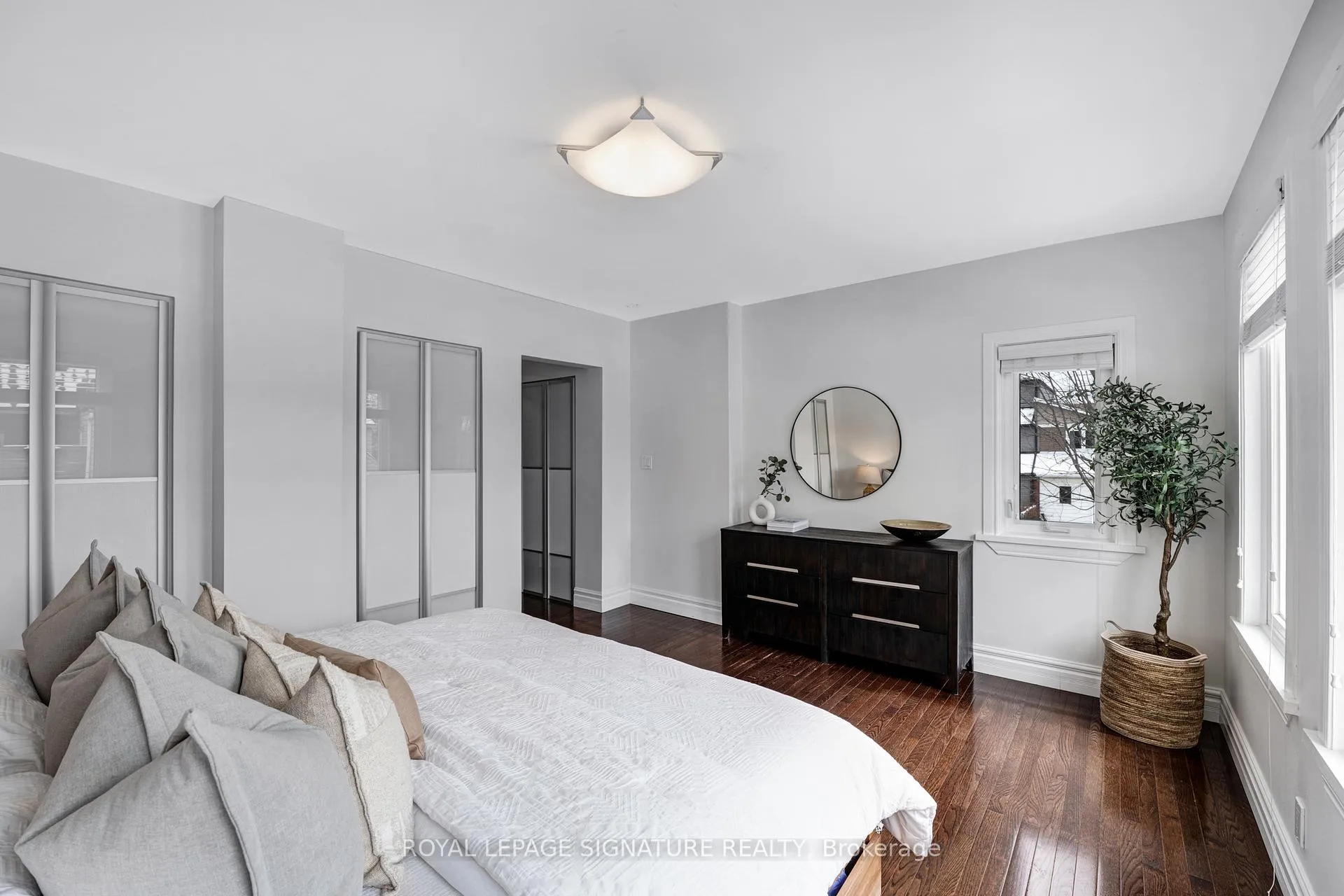 Photo 16 of 38 Bastedo Avenue, Toronto, Woodbine Corridor — HOMEH