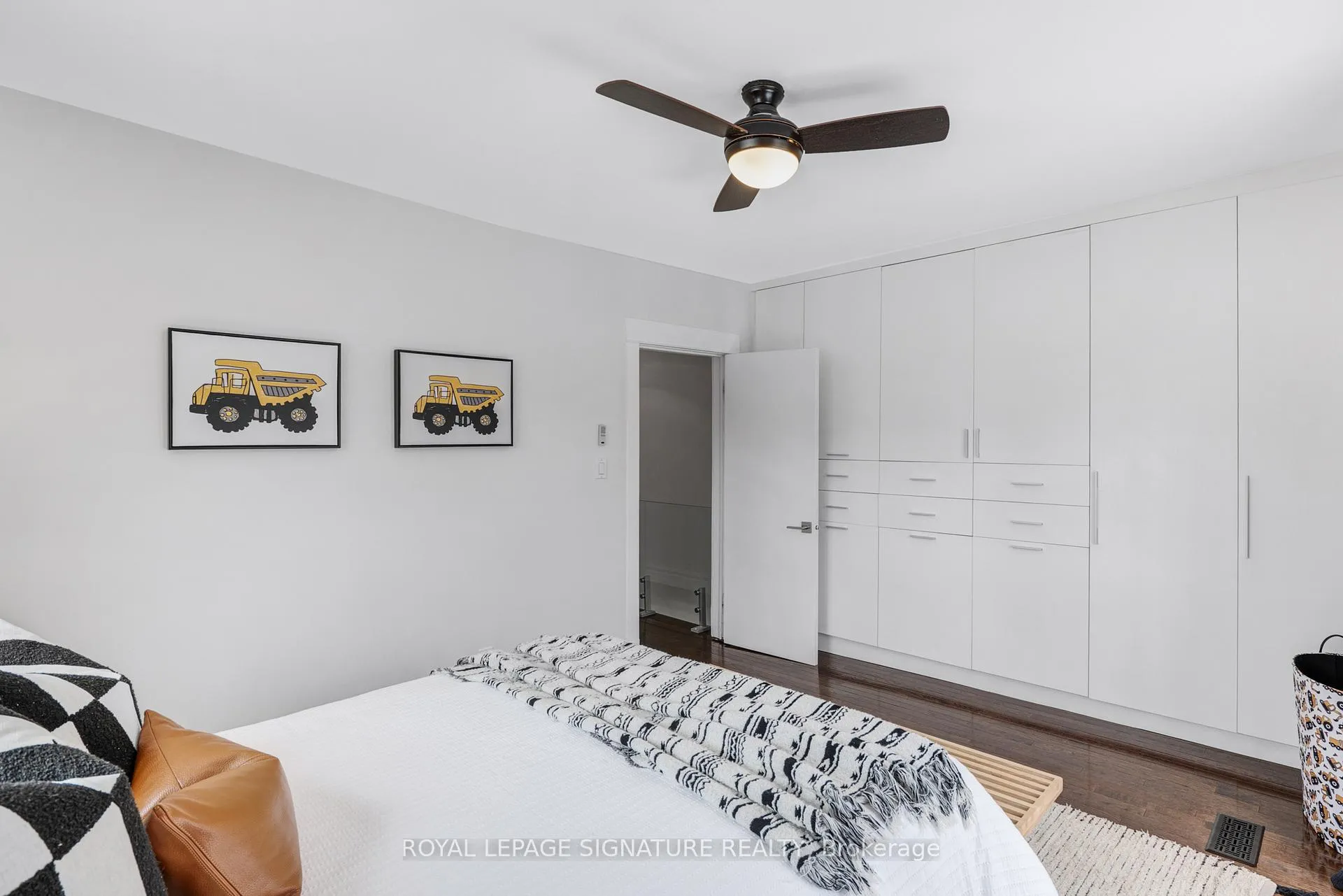 Photo 21 of 38 Bastedo Avenue, Toronto, Woodbine Corridor — HOMEH