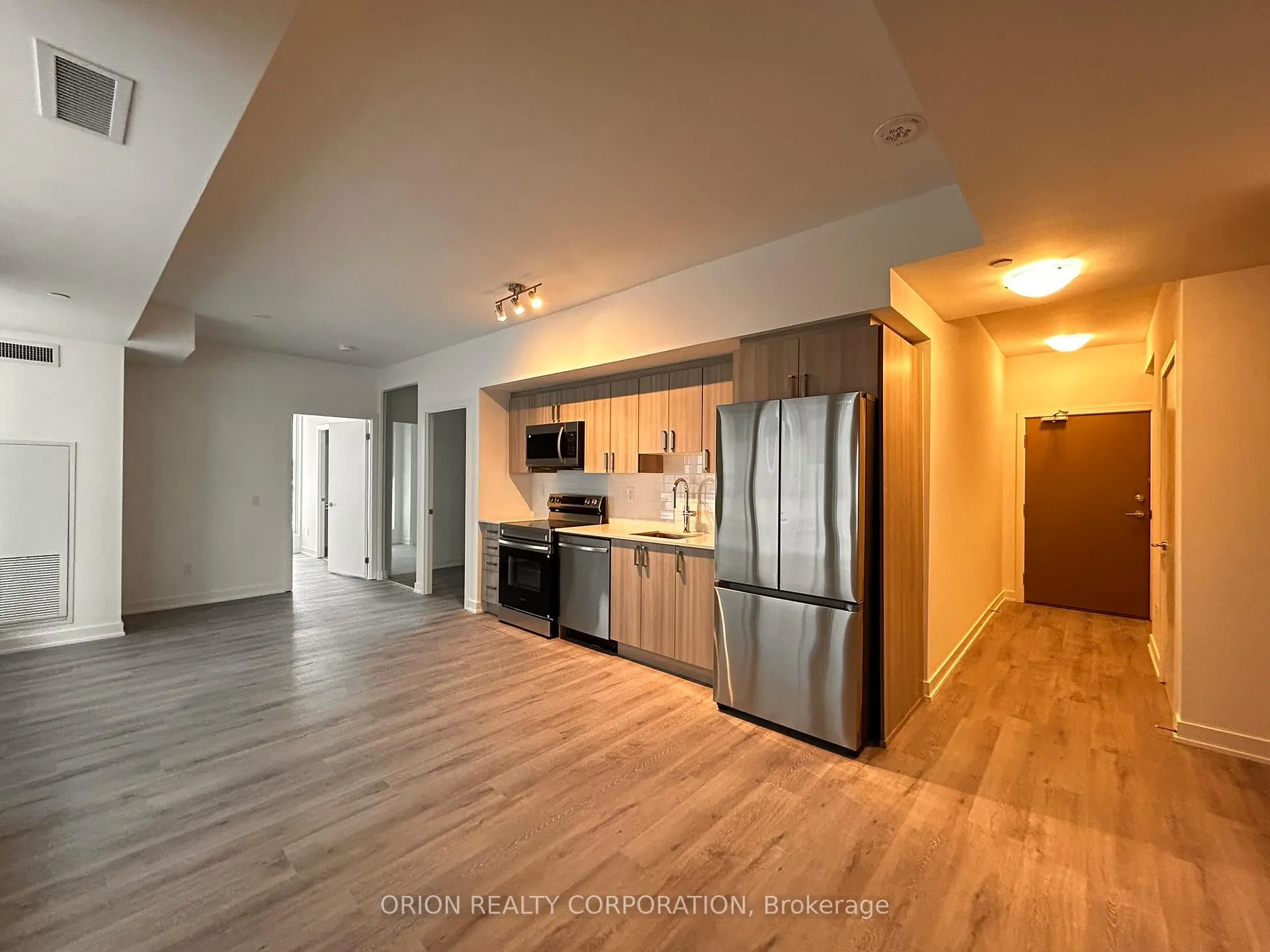 Photo 10 of Unit 214, 1010 Sandy Beach Road, Pickering, Bay Ridges — HOMEH