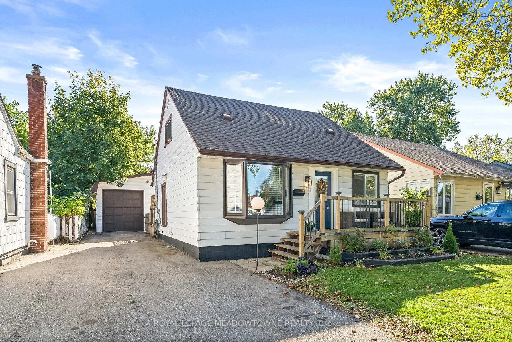 Photo 2 of 284 Ivon Avenue, Hamilton, Normanhurst — HOMEH