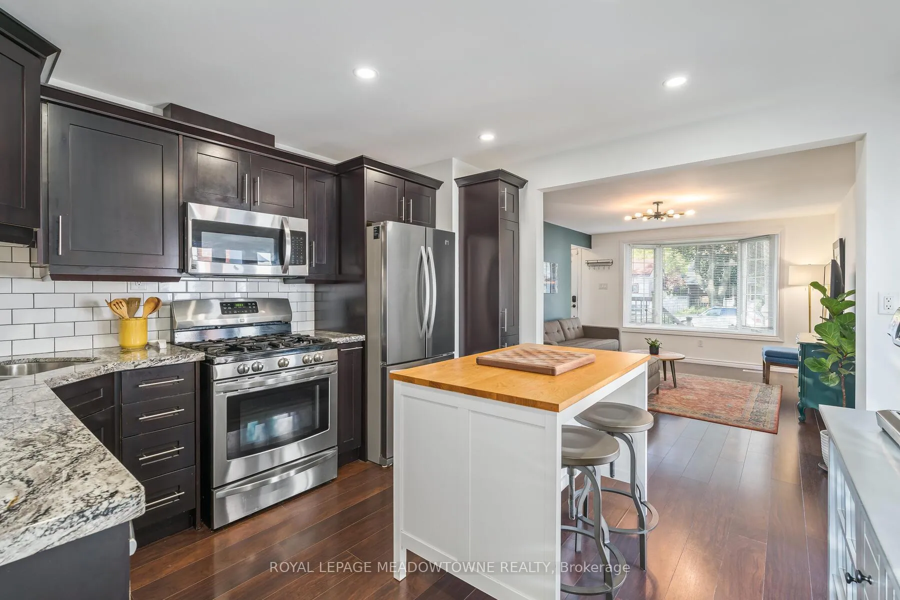 Photo 12 of 284 Ivon Avenue, Hamilton, Normanhurst — HOMEH