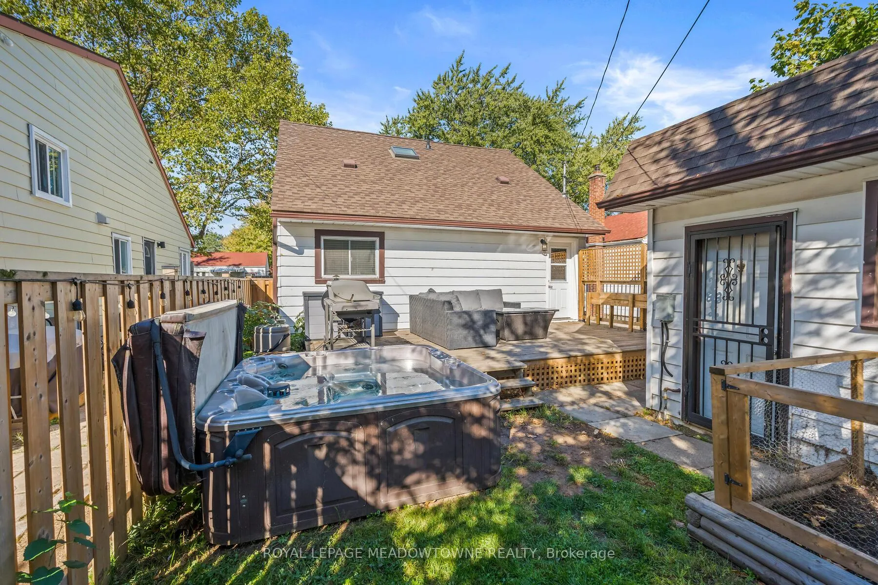 Photo 32 of 284 Ivon Avenue, Hamilton, Normanhurst — HOMEH