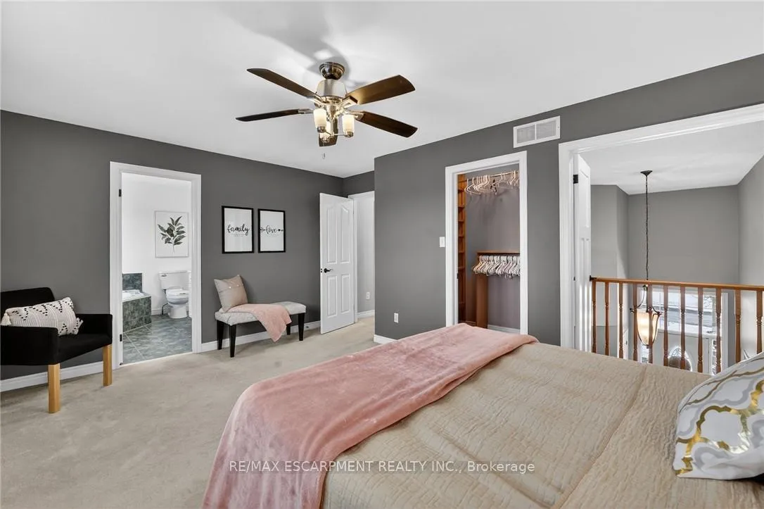 Photo 23 of 119 Dorchester Drive, Grimsby, Grimsby East — HOMEH