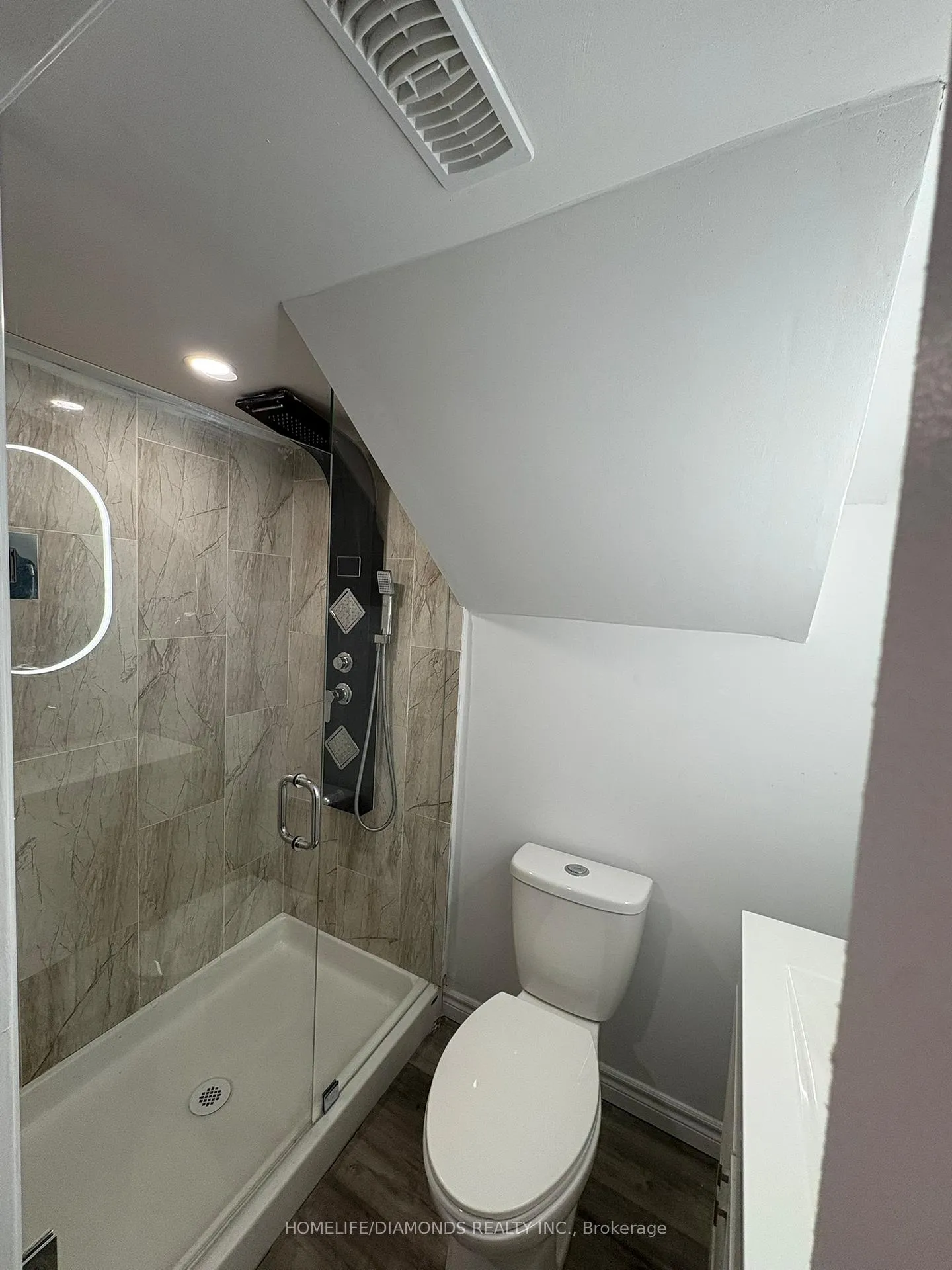 Photo 5 of Unit Lower, 111 Explorer Way, Thorold, Rolling Meadows — HOMEH