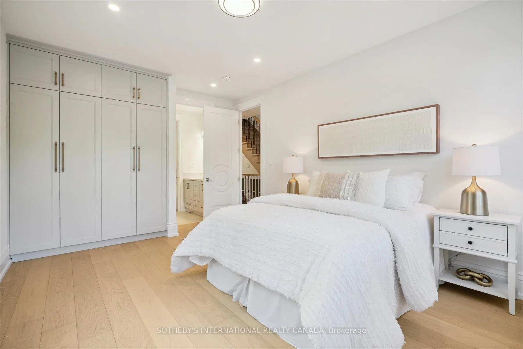 Photo 30 of 452 Rothesay Place, Burlington, Roseland — HOMEH
