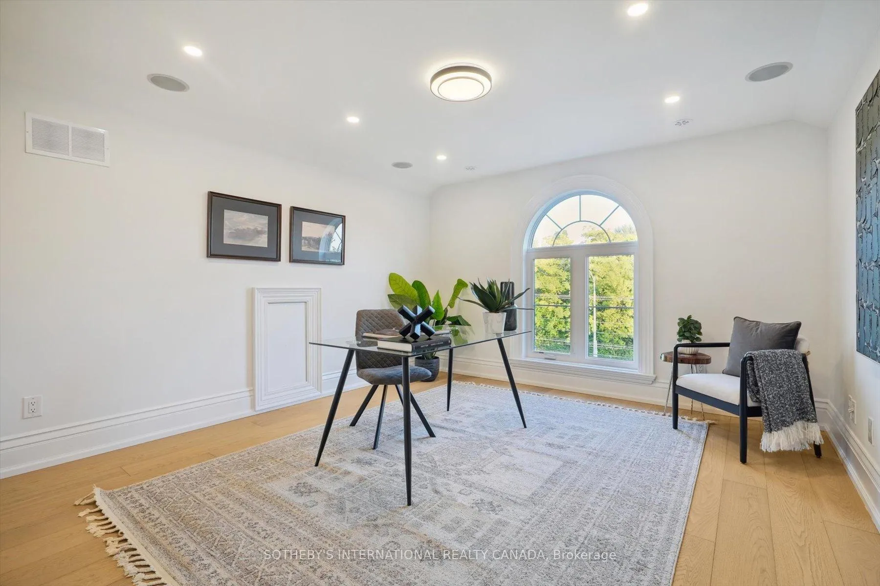 Photo 40 of 452 Rothesay Place, Burlington, Roseland — HOMEH