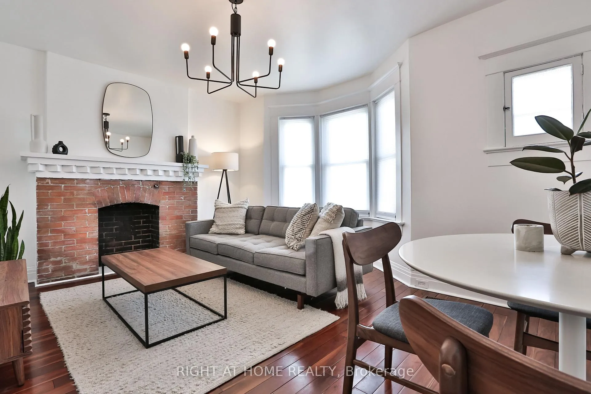 Photo 7 of 1365 Lansdowne Avenue, Toronto, Corso Italia-Davenport — HOMEH