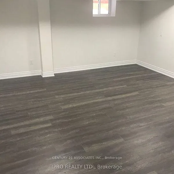 Photo 17 of Unit Basement, 8 Stillwater Crescent, Hamilton, Waterdown — HOMEH
