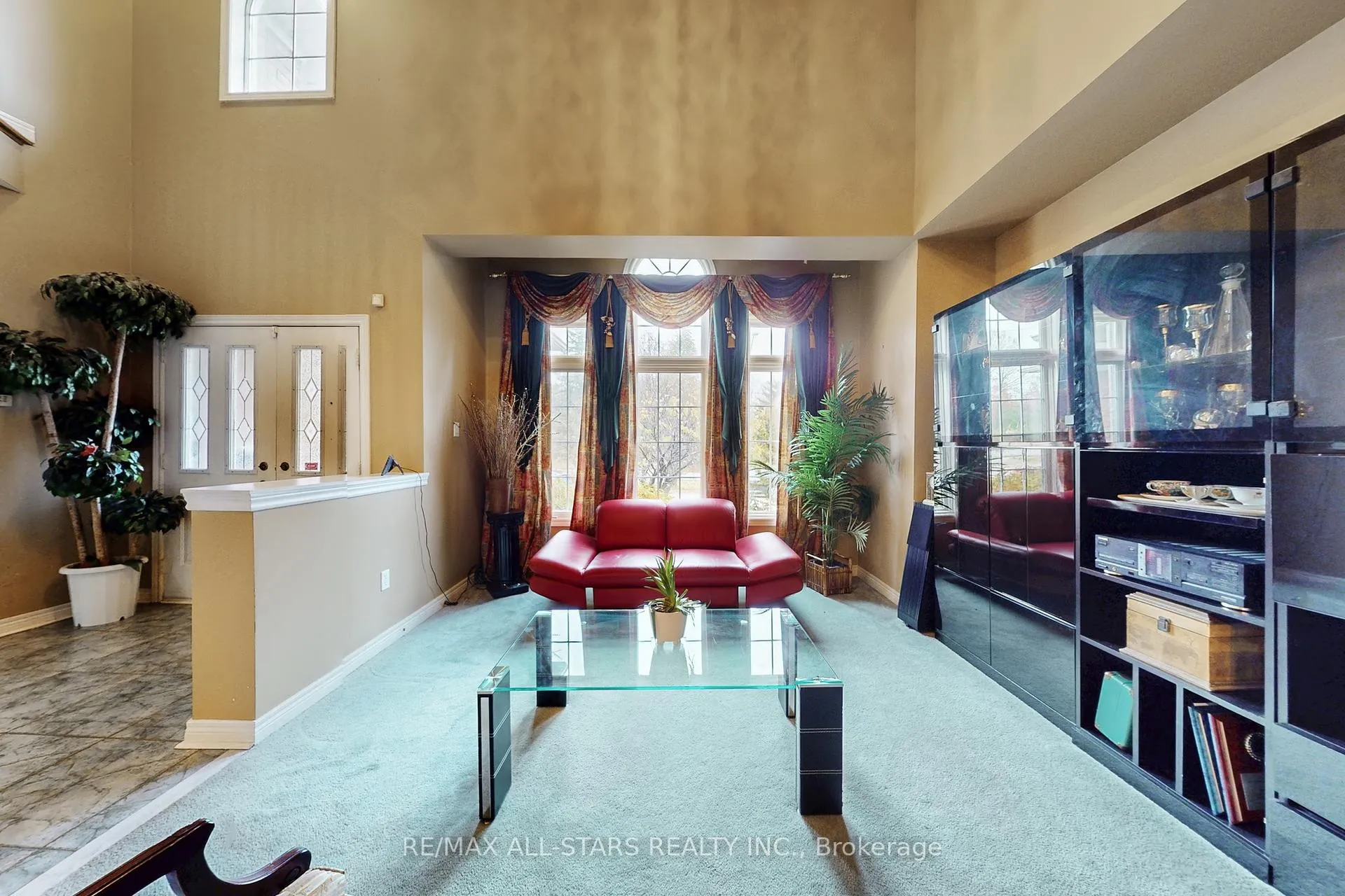 Photo 6 of 54 Bretton Circle, Markham, Rouge Fairways — HOMEH