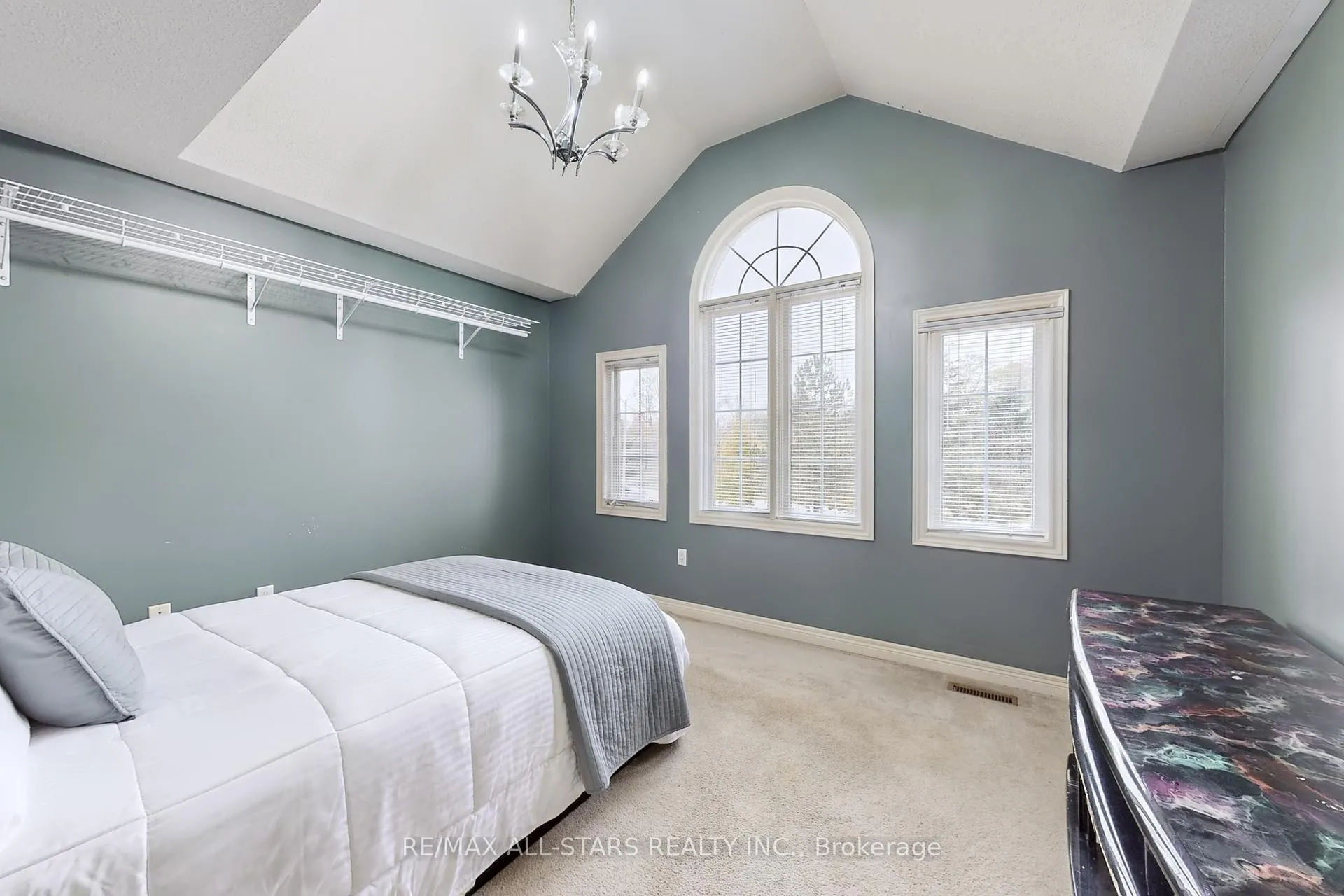 Photo 33 of 54 Bretton Circle, Markham, Rouge Fairways — HOMEH