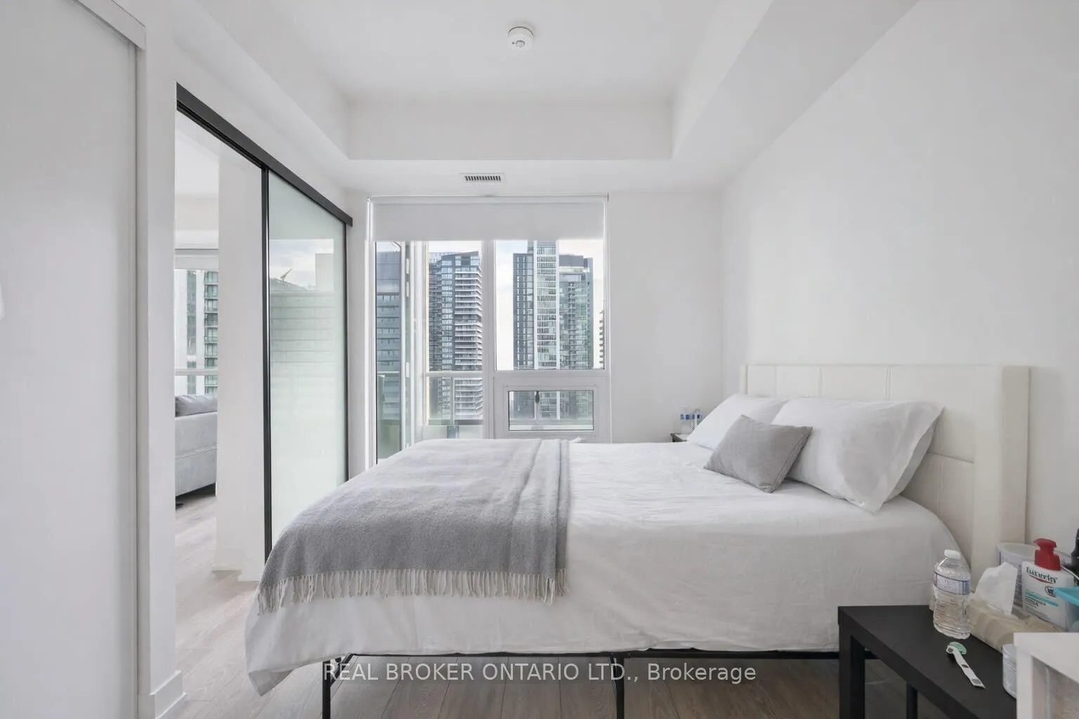 Photo 9 of Unit 2806, 108 Peter Street, Toronto, Waterfront Communities — HOMEH