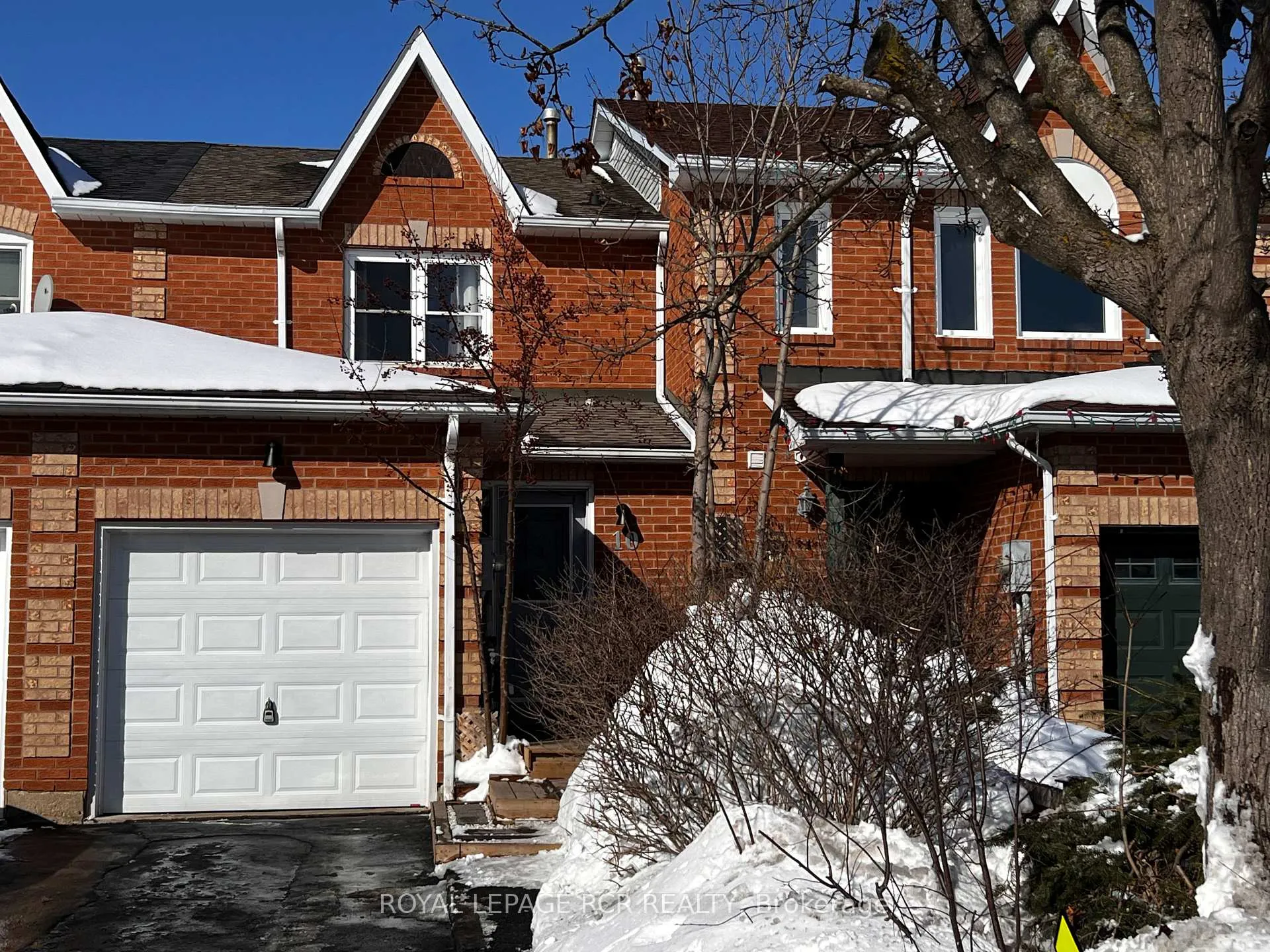 Front of 10 Potter Crescent