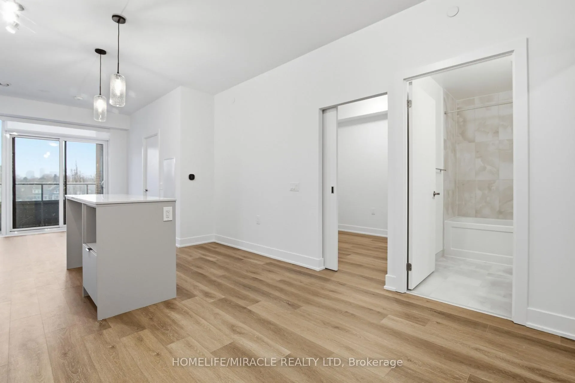 Photo 5 of Unit 314, 2088 James Street, Burlington, Brant — HOMEH