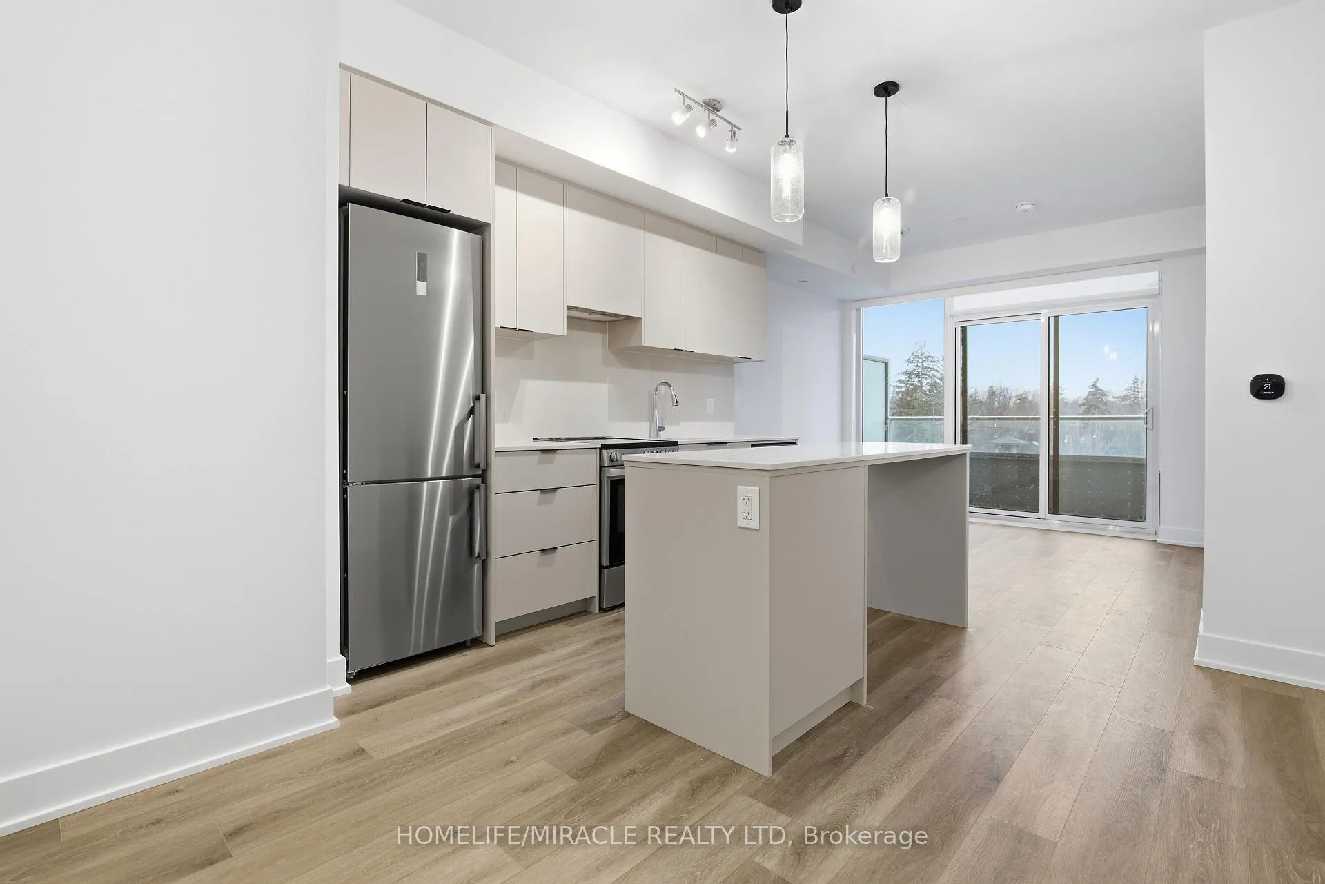 Photo 10 of Unit 314, 2088 James Street, Burlington, Brant — HOMEH