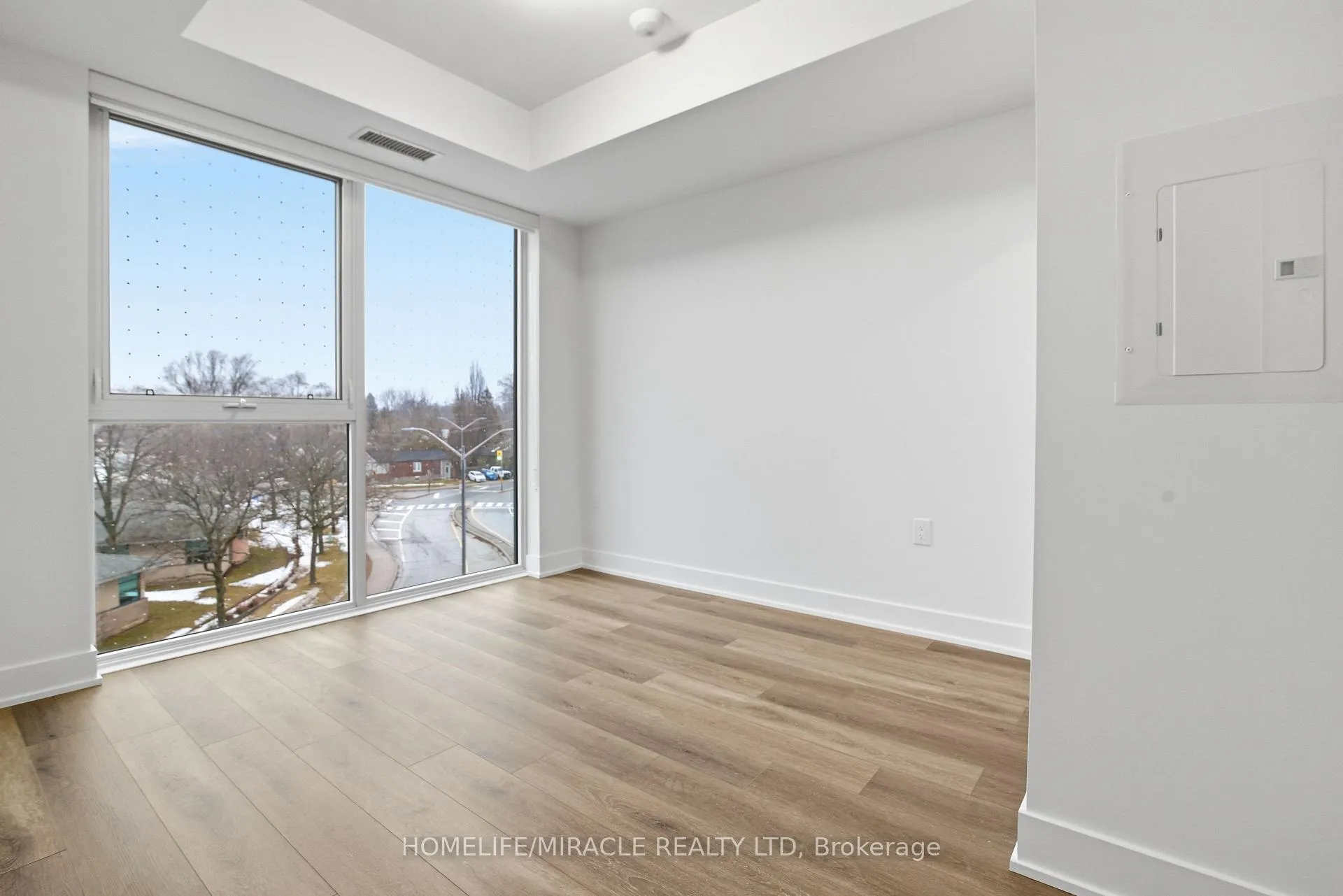 Photo 16 of Unit 314, 2088 James Street, Burlington, Brant — HOMEH