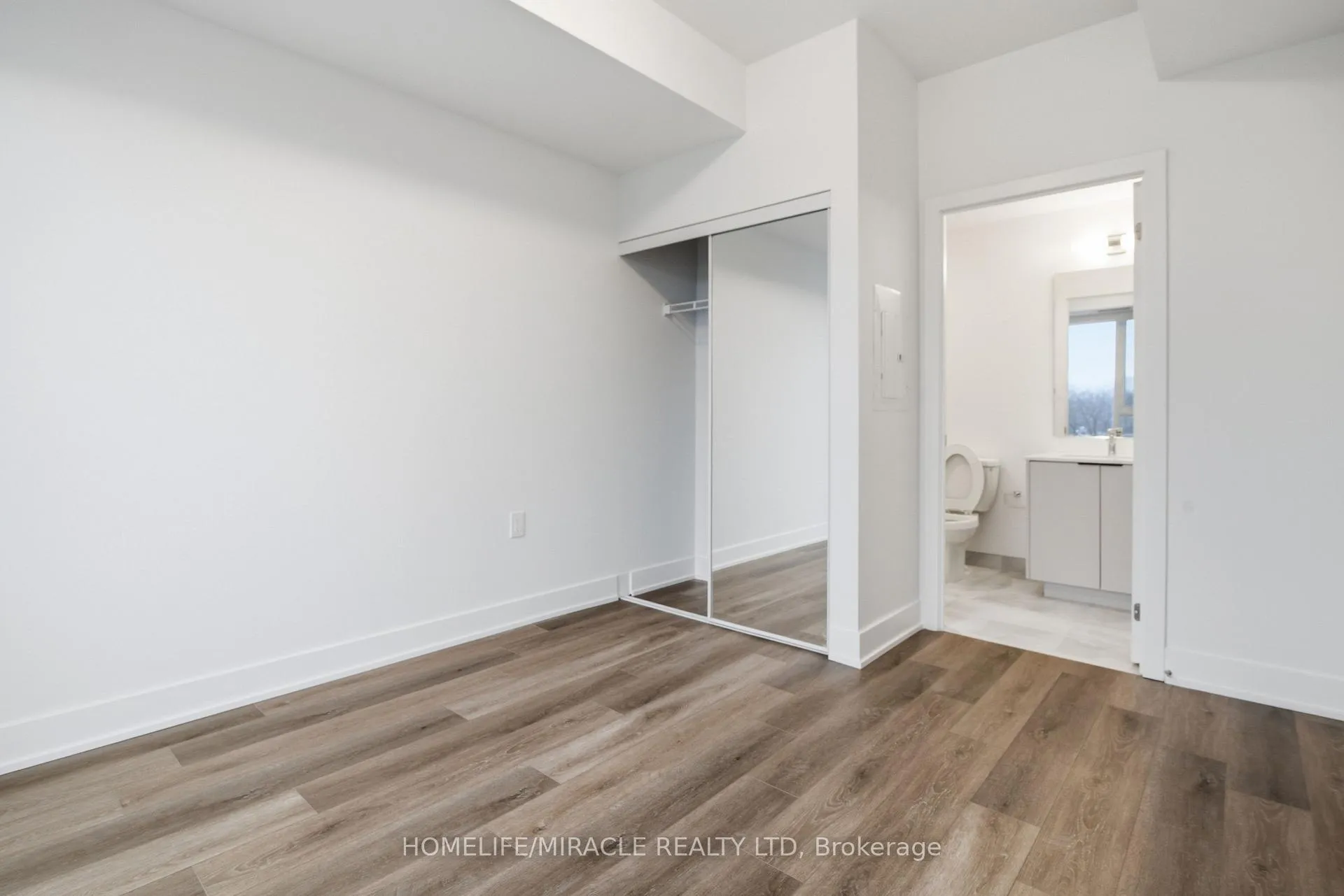 Photo 18 of Unit 314, 2088 James Street, Burlington, Brant — HOMEH