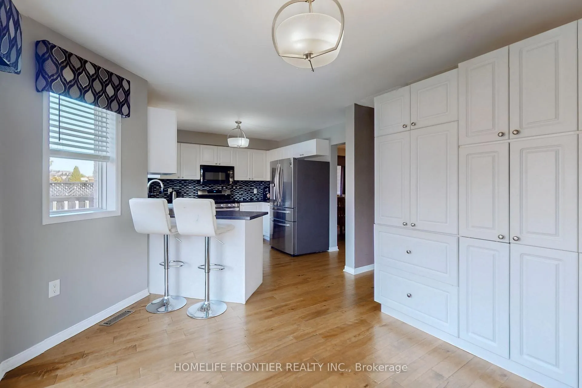 Photo 18 of 48 Patrick Drive S, Barrie, Painswick South — HOMEH