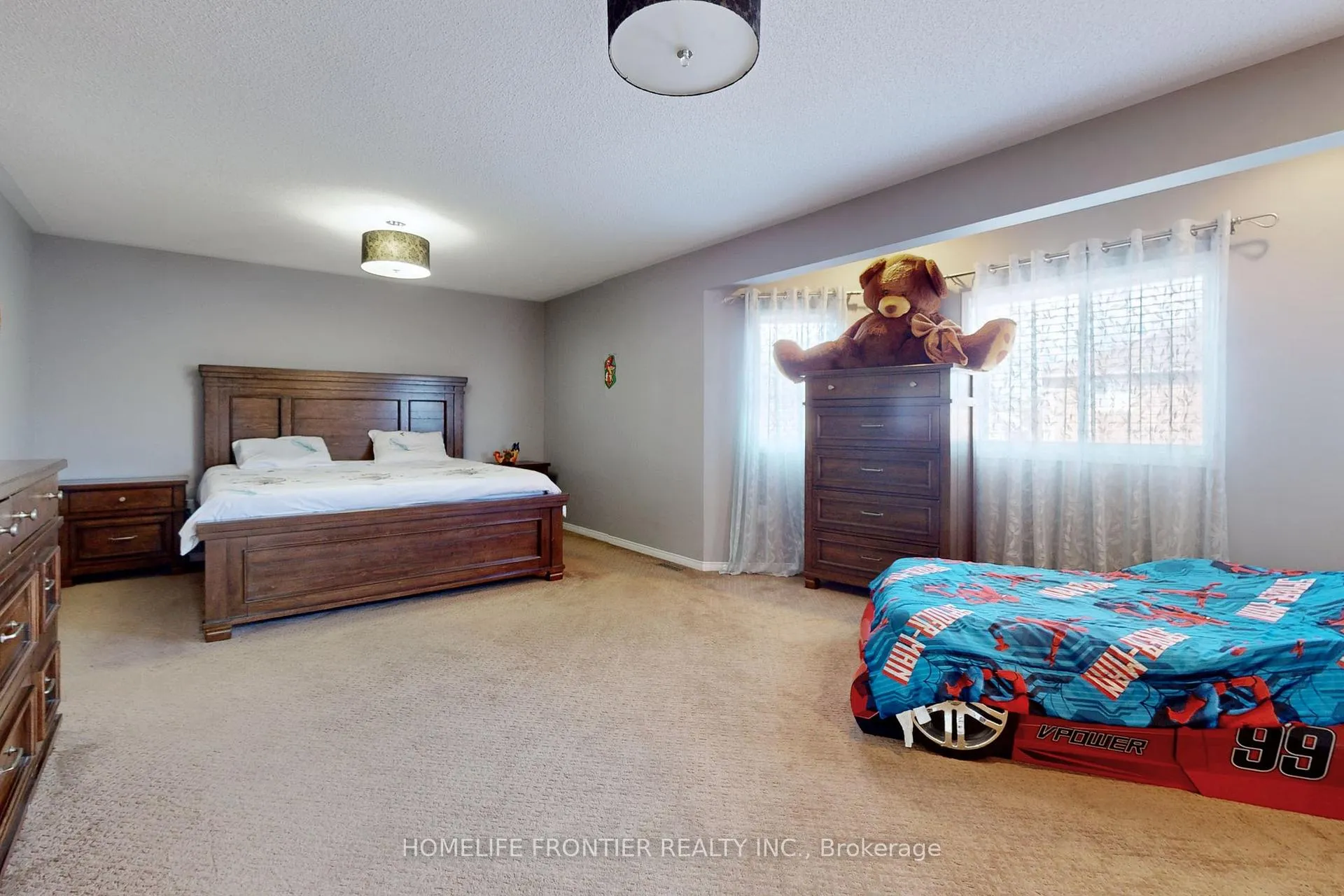 Photo 31 of 48 Patrick Drive S, Barrie, Painswick South — HOMEH