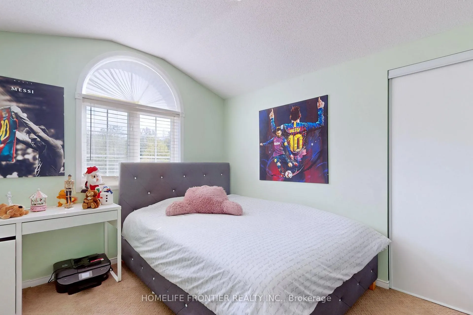 Photo 39 of 48 Patrick Drive S, Barrie, Painswick South — HOMEH