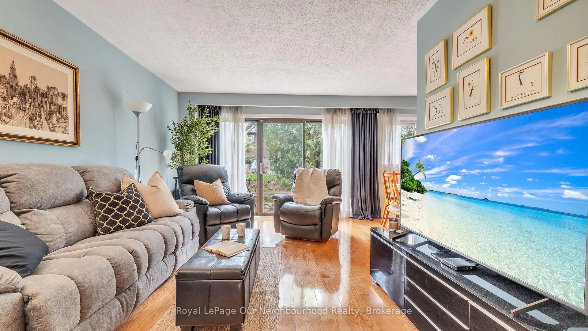 Photo 6 of 616 Forestwood Crescent, Burlington, Appleby — HOMEH