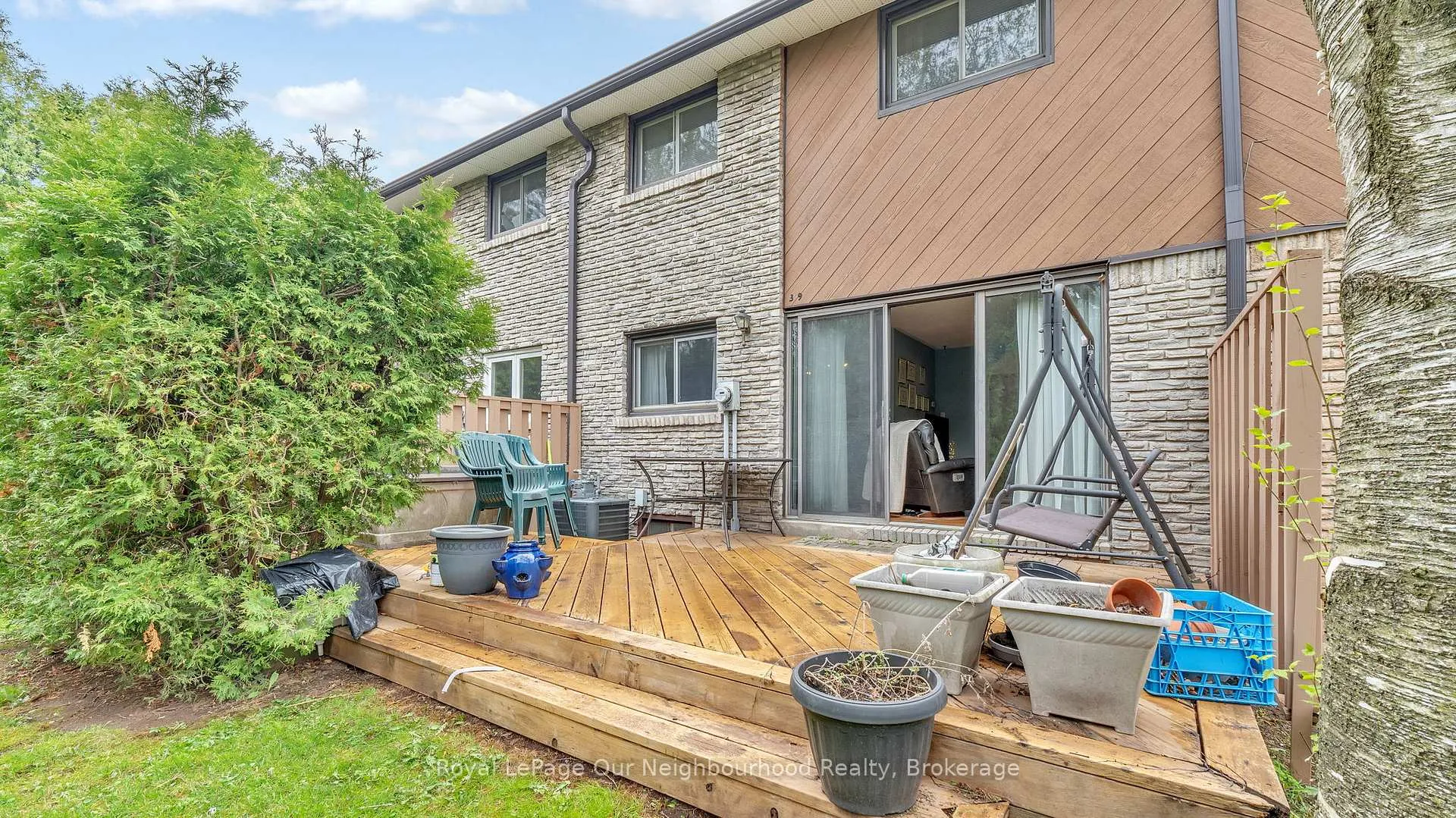 Photo 16 of 616 Forestwood Crescent, Burlington, Appleby — HOMEH