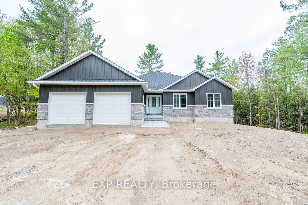Photo 1 of 912 Burnstown Road, McNab/Braeside, Mcnab/Braeside Twps — HOMEH