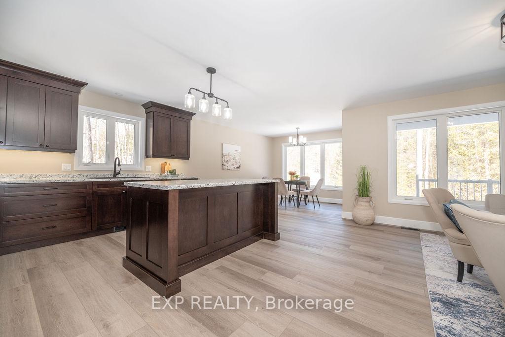 Photo 8 of 912 Burnstown Road, McNab/Braeside, Mcnab/Braeside Twps — HOMEH
