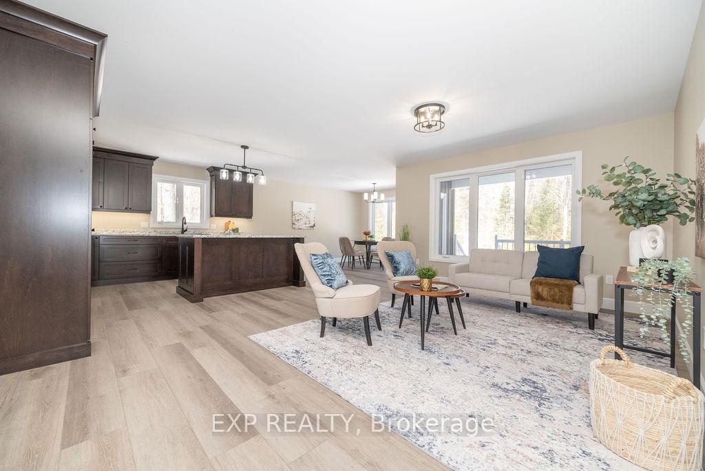 Photo 16 of 912 Burnstown Road, McNab/Braeside, Mcnab/Braeside Twps — HOMEH