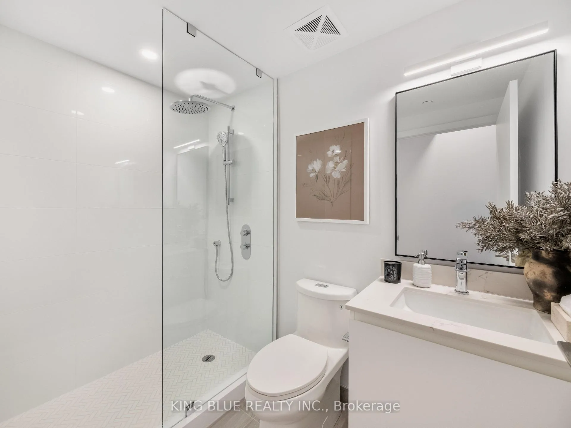 Photo 11 of Unit 209, 1720 Bayview Avenue, Toronto, Mount Pleasant East — HOMEH