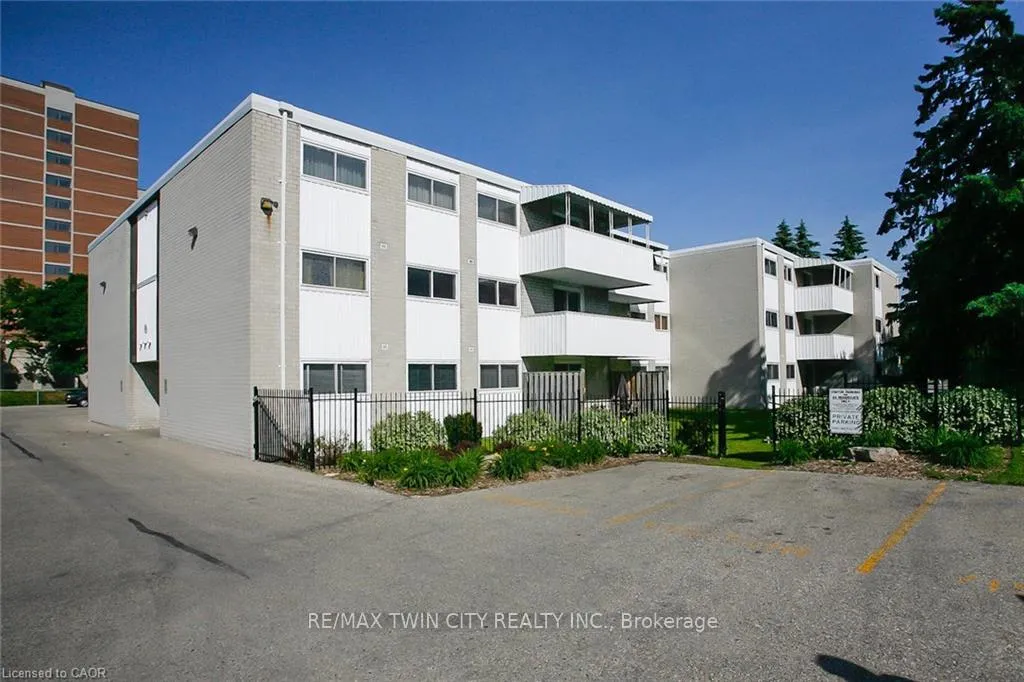 Photo 2 of Unit 305, 24 Mooregate Crescent, Kitchener — HOMEH