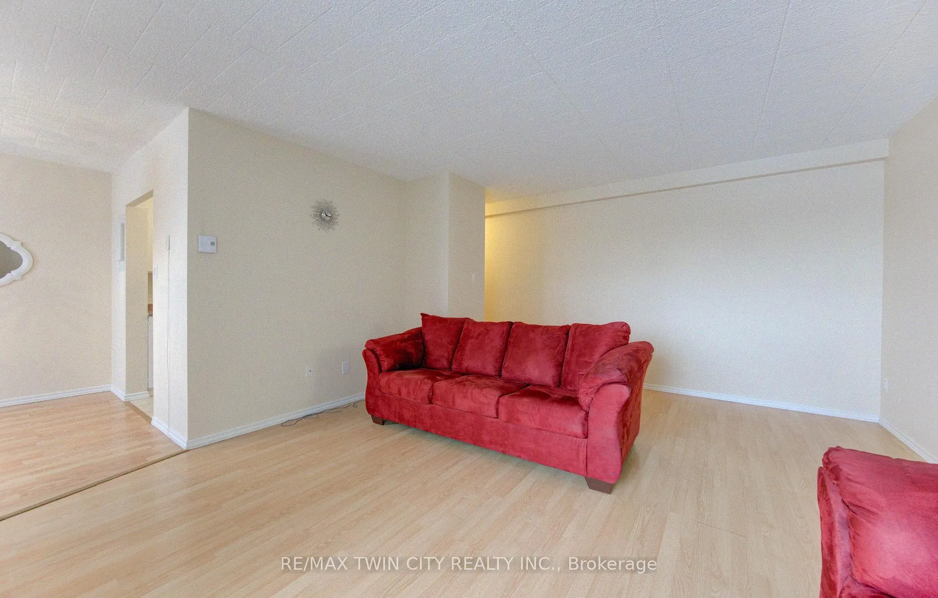 Photo 17 of Unit 305, 24 Mooregate Crescent, Kitchener — HOMEH