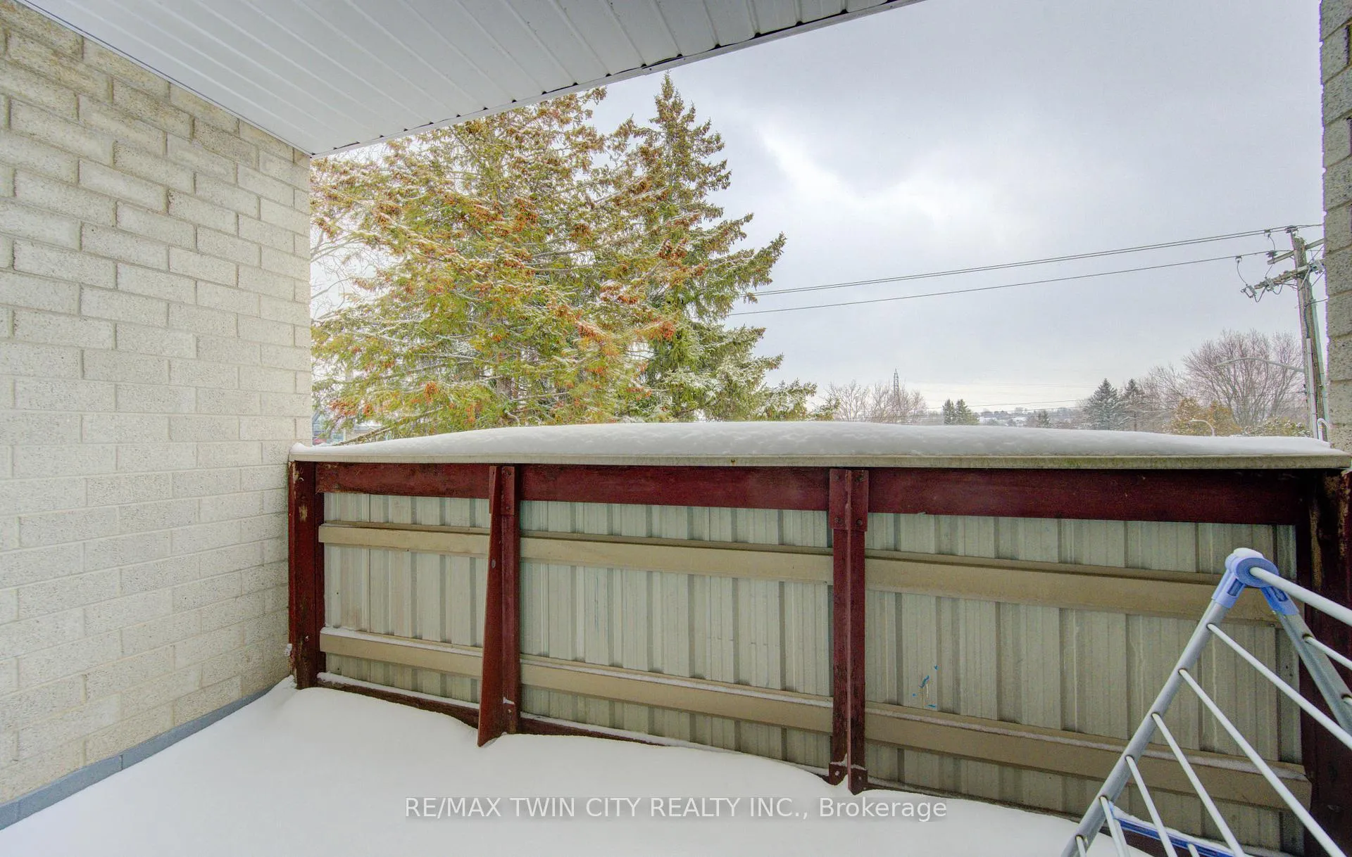 Photo 25 of Unit 305, 24 Mooregate Crescent, Kitchener — HOMEH