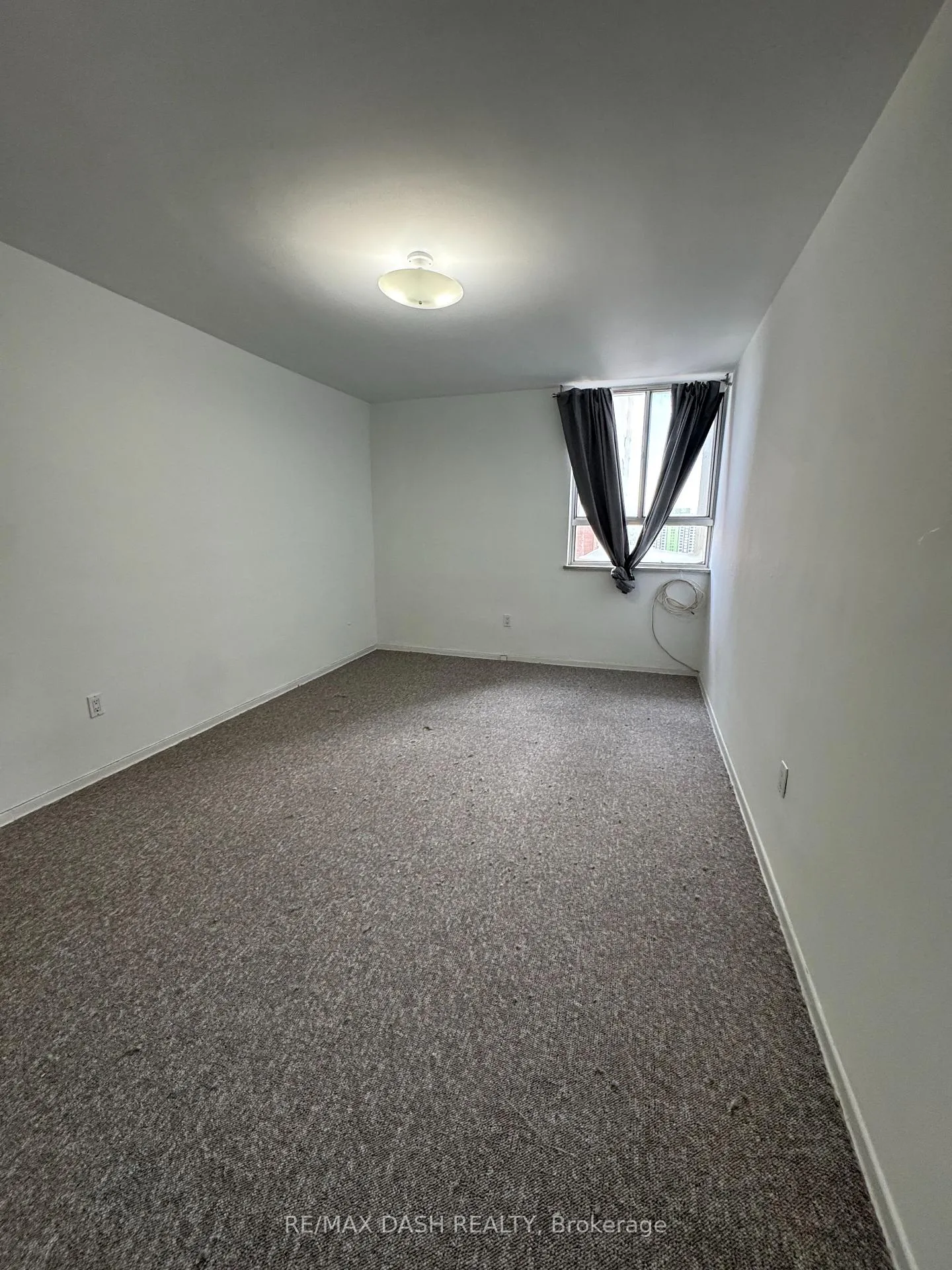 Photo 9 of Unit 2218, 1 Massey Square, Toronto, Crescent Town — HOMEH