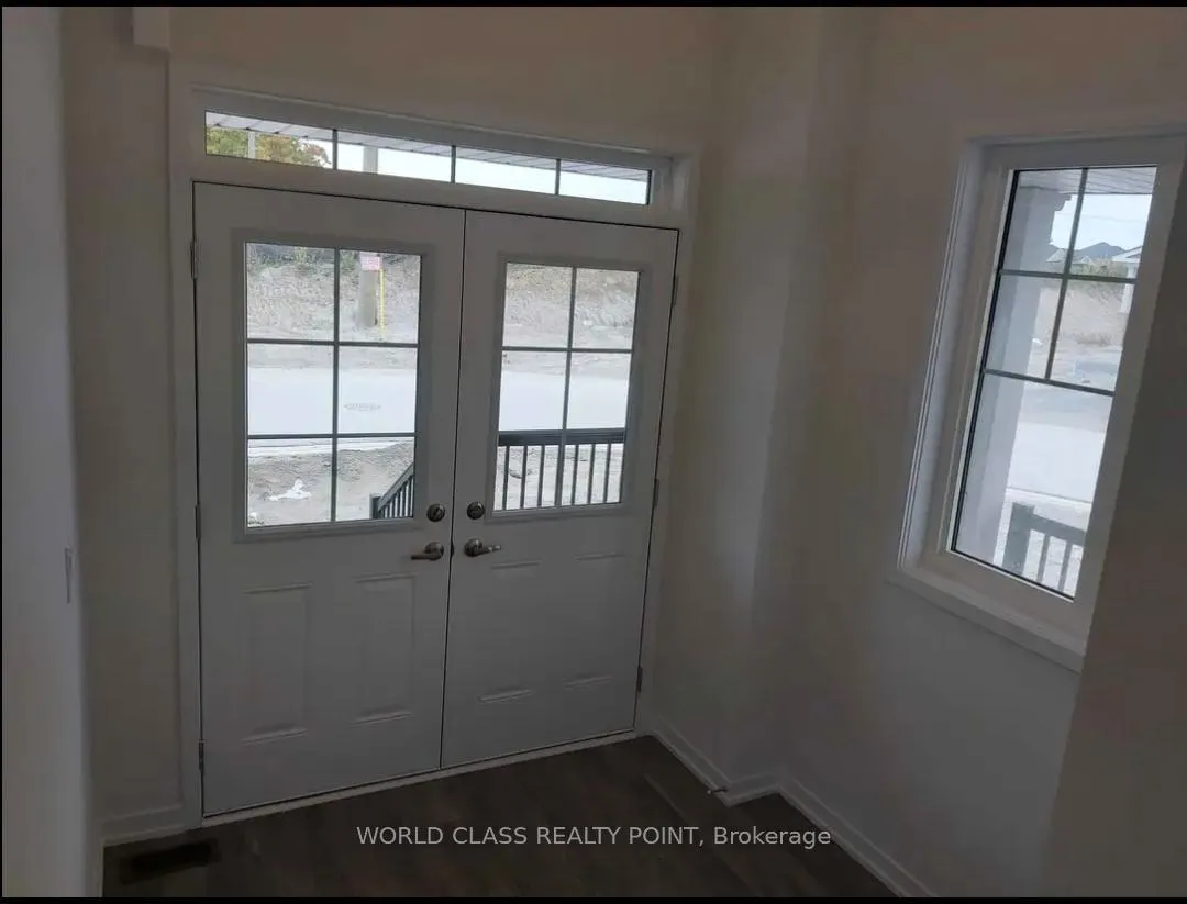 Photo 5 of 1521 Wheatcroft Drive, Oshawa, Kedron — HOMEH