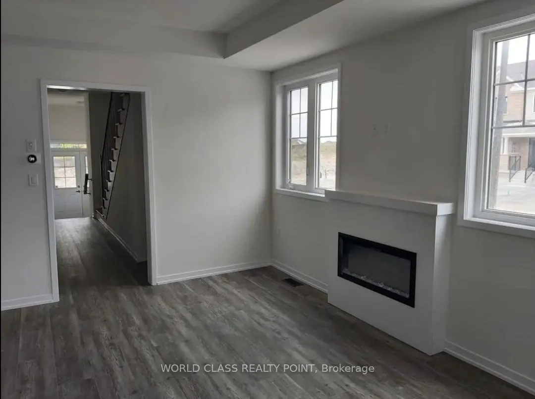 Photo 7 of 1521 Wheatcroft Drive, Oshawa, Kedron — HOMEH