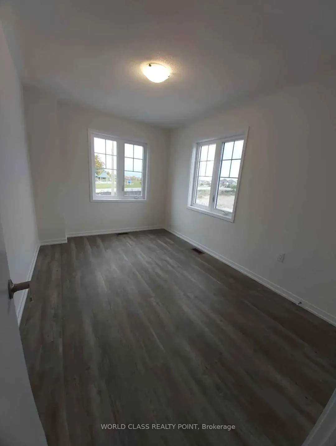 Photo 14 of 1521 Wheatcroft Drive, Oshawa, Kedron — HOMEH