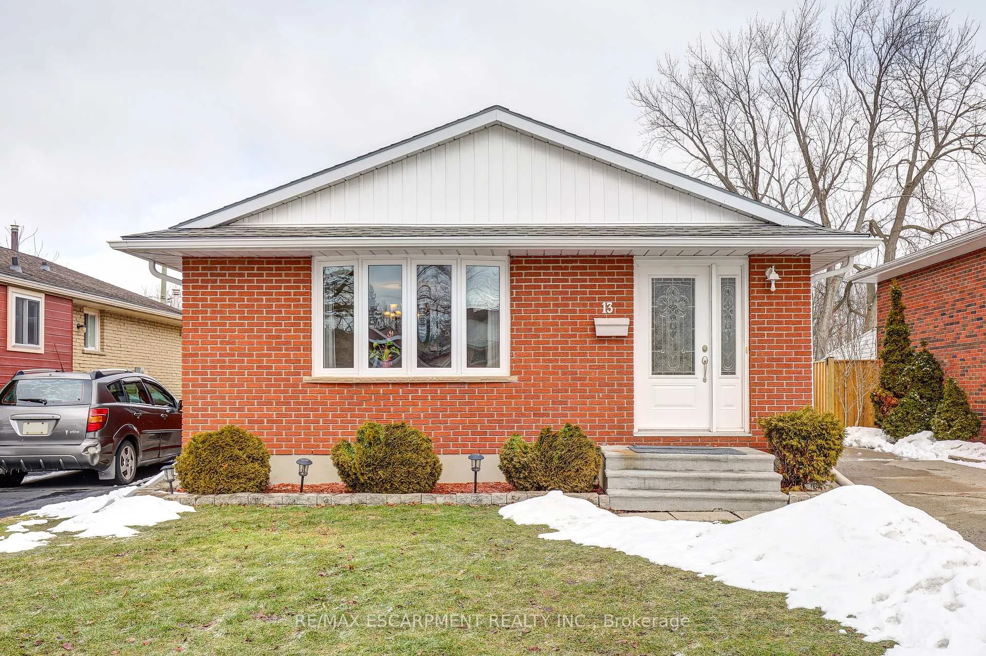 Photo 1 of 13 Rosemount Crescent, St. Thomas — HOMEH