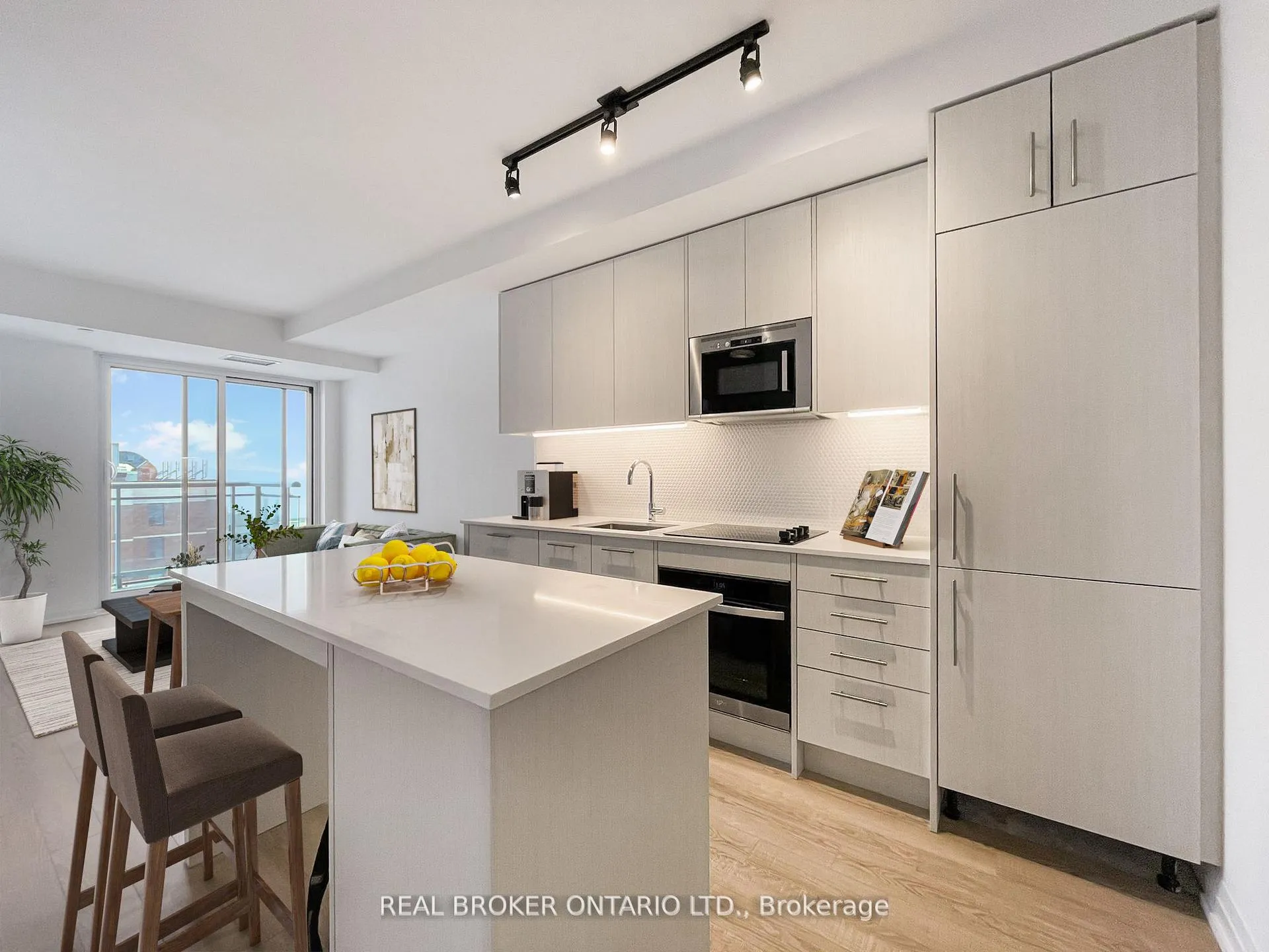 Photo 1 of Unit 2705, 286 Main Street, Toronto, East End-Danforth — HOMEH