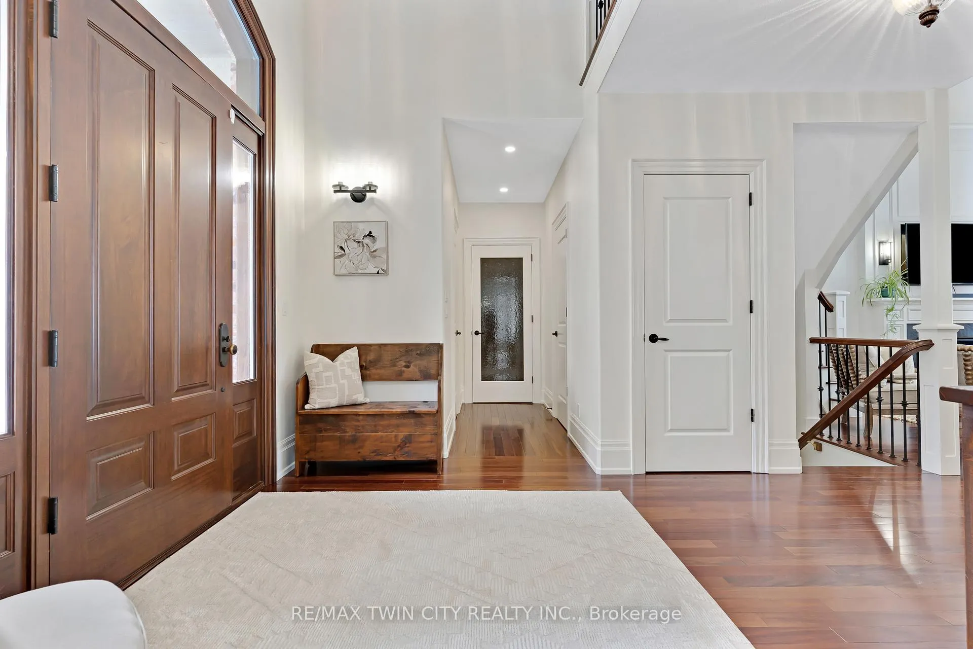 Photo 4 of 443 Malabar Drive, Waterloo — HOMEH