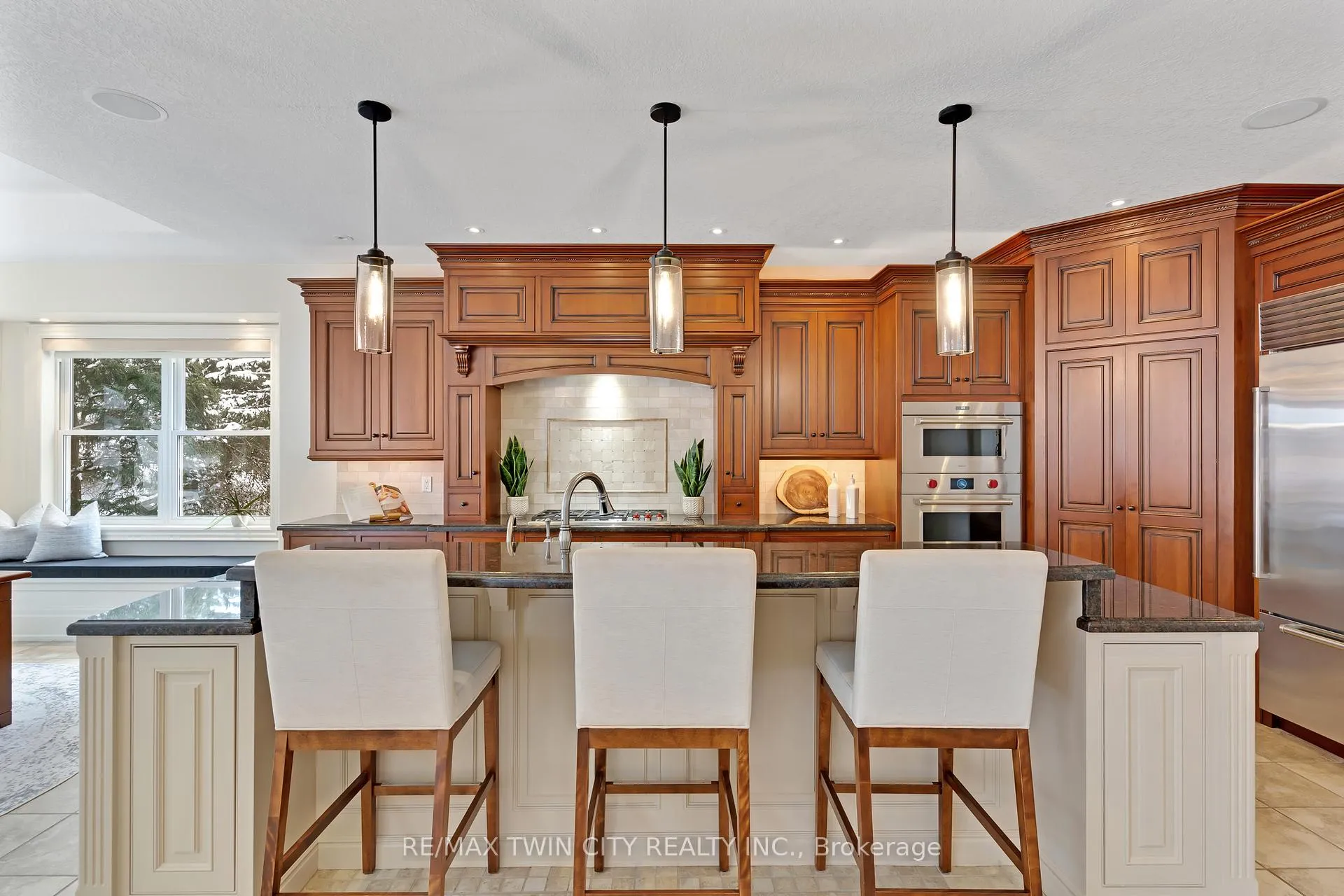 Photo 12 of 443 Malabar Drive, Waterloo — HOMEH