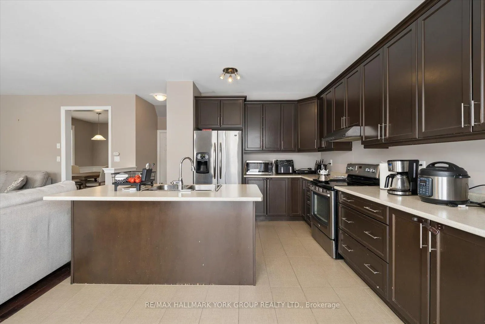 Photo 18 of 11 Gordon Drive, New Tecumseth, Alliston — HOMEH