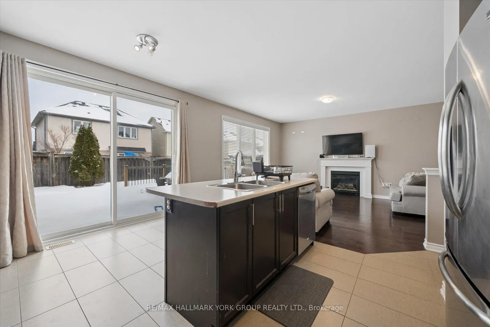 Photo 21 of 11 Gordon Drive, New Tecumseth, Alliston — HOMEH