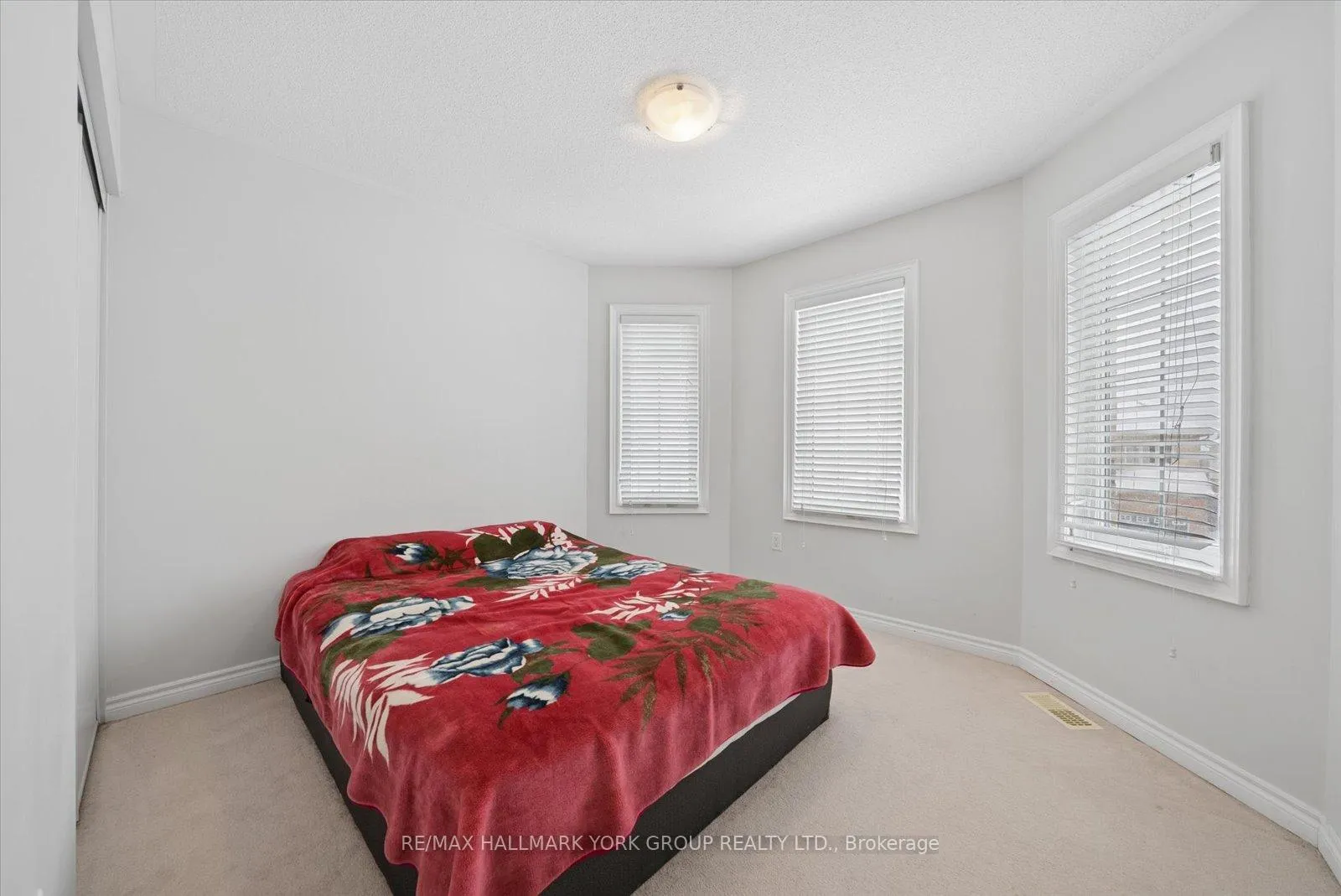 Photo 28 of 11 Gordon Drive, New Tecumseth, Alliston — HOMEH