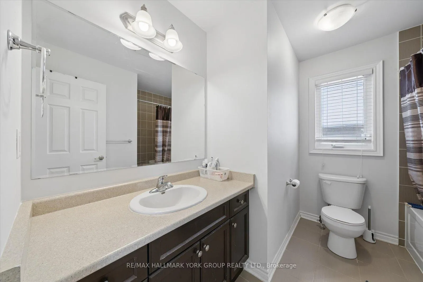 Photo 30 of 11 Gordon Drive, New Tecumseth, Alliston — HOMEH
