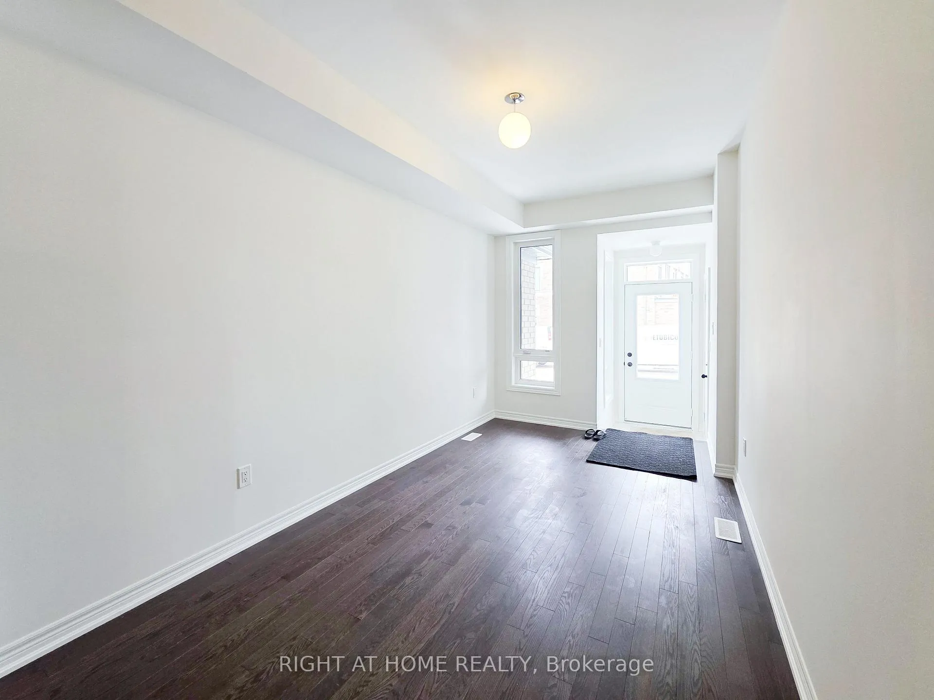 Photo 9 of 1256 Elizabeth Mackenzie Drive, Pickering, Rural Pickering — HOMEH