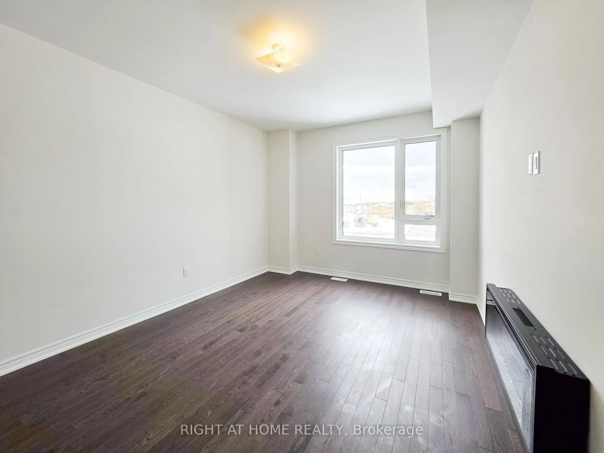 Photo 14 of 1256 Elizabeth Mackenzie Drive, Pickering, Rural Pickering — HOMEH
