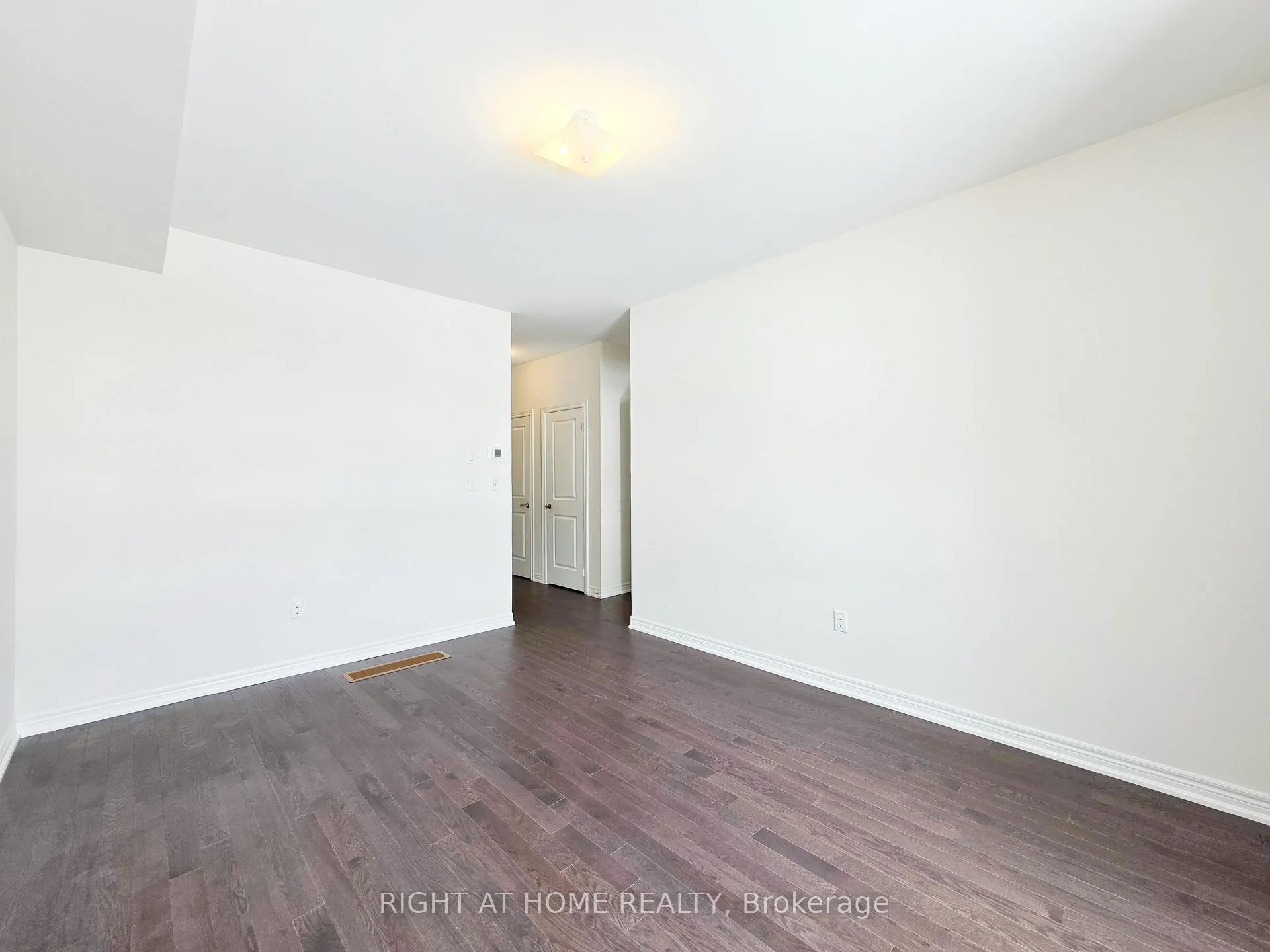 Photo 15 of 1256 Elizabeth Mackenzie Drive, Pickering, Rural Pickering — HOMEH